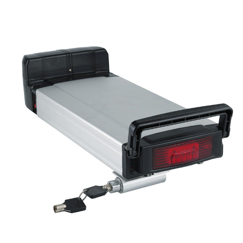 Cycle long 48V 250W 500W Plateau arrière argenté Batterie rechargeable pour vélo électrique