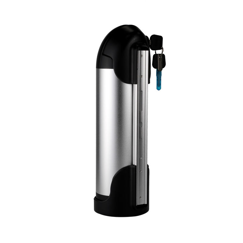Batterie de vélo électrique 48V 10Ah pour des performances optimales dans une plage de températures de 0 à 45 °C 25 à 30 km Type de chargeur AC 100 à 240 V
